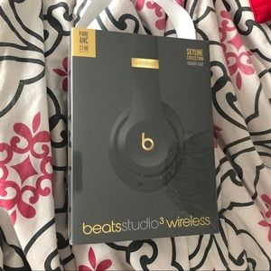 Beats Studio3 Wireless-Beats Skyline Collection